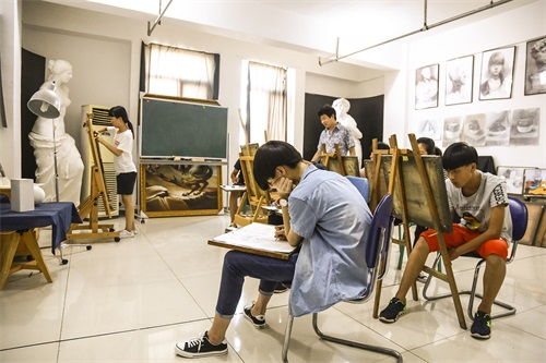 沧州深思职业培训学校2021年招生简章 沧州平面设计学校 沧州会计培训学校 沧州建筑装饰培训学校