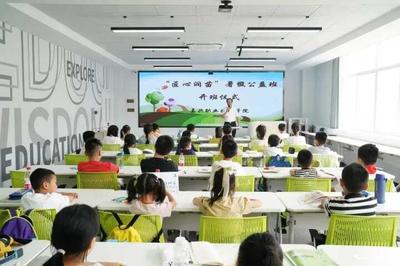 “帮你带娃” 浙江多地探索暑期托管服务，缓解家庭“看护难”